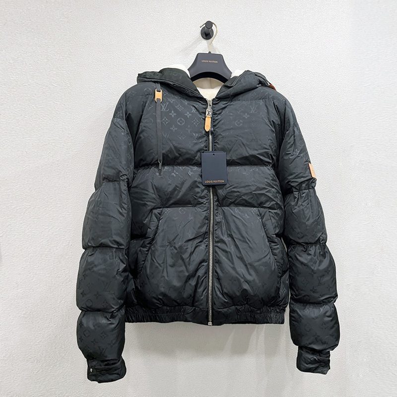 LOUIS VUITTON Monogram νλ¦°ν°λ Down Jacket λ€ν¬κ·Έλ μ΄ Padded Jacket