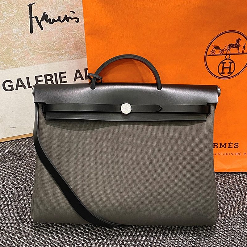HERMES μλ₯΄λ°± 39 Shoulder Tote Messenger Canvas μΉ΄ν€ μμ₯