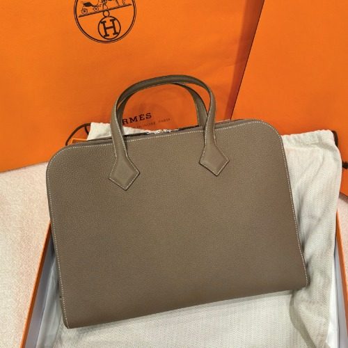 에르메스 빅토리아 라이트 브리프 케이스 35 에토프