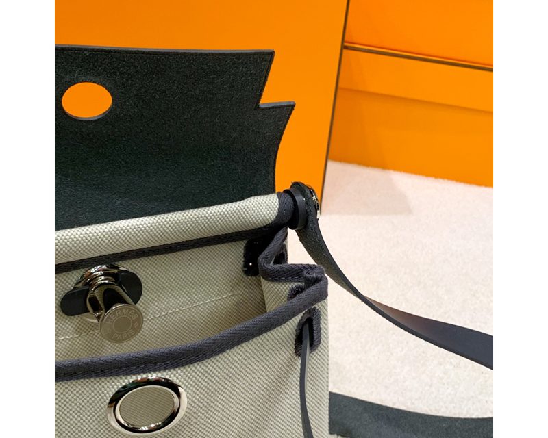 HERMES
