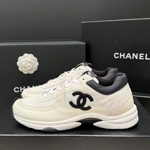 CHANEL ํฌ๋ฃจ์ฆ Mesh Calfskin ์์ด๋ณด๋ฆฌ Sneakers Men's์ฉ
