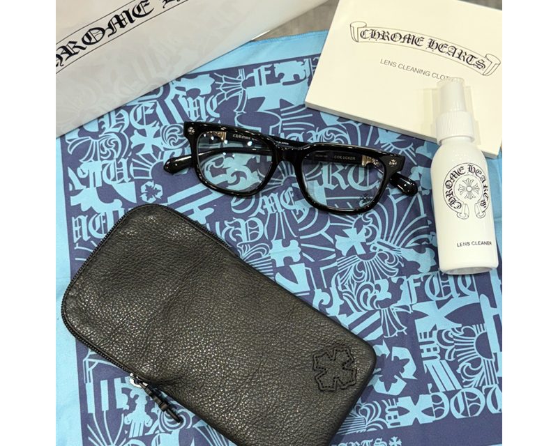 CHROME HEARTS