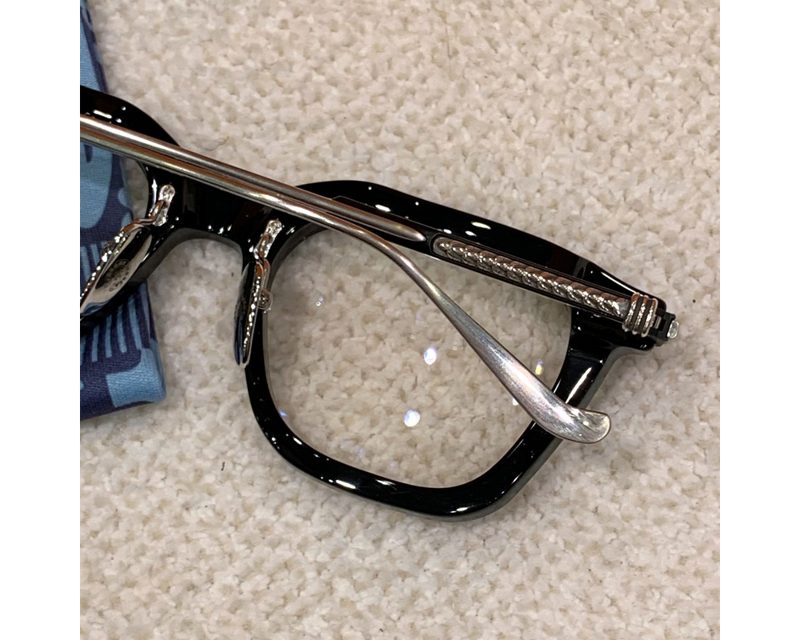 CHROME HEARTS
