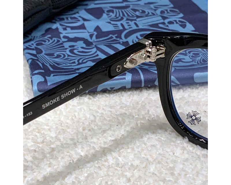 CHROME HEARTS