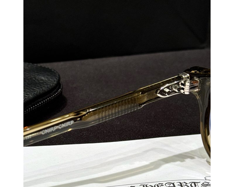 CHROME HEARTS