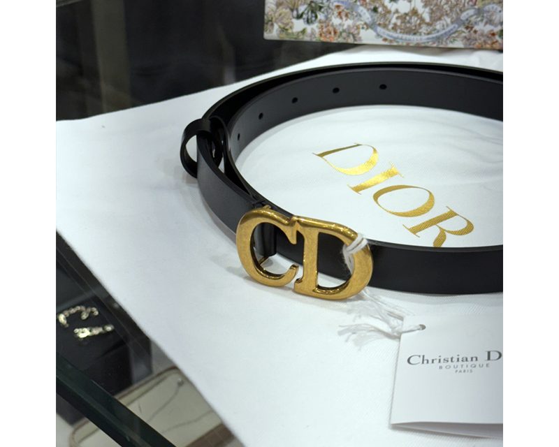 DIOR